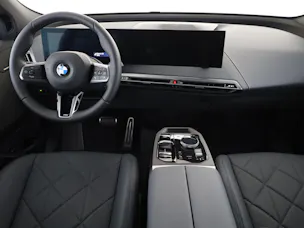 BMW iX xDrive60