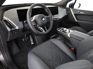 BMW iX xDrive60