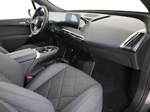 BMW iX xDrive60