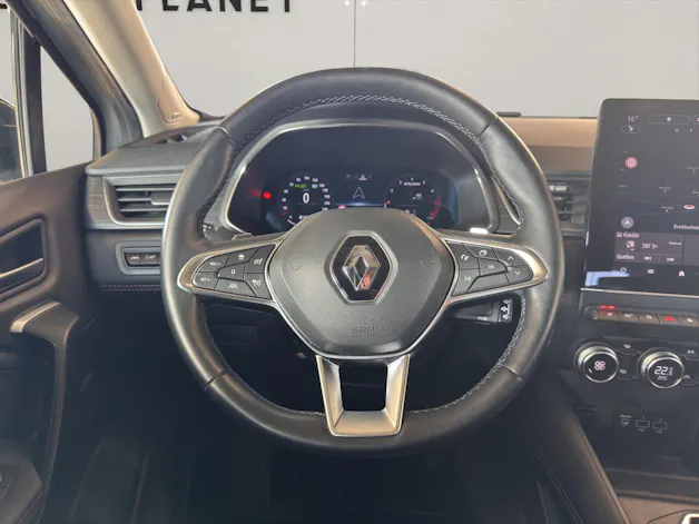 RENAULT Captur 1.3 TCe 140 Initiale EDC