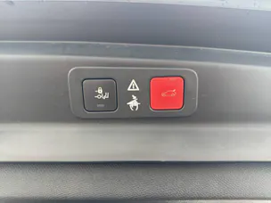PEUGEOT 5008 1.2 PureTech Allure
