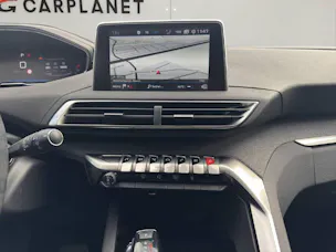 PEUGEOT 5008 1.2 PureTech Allure