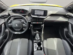 PEUGEOT 208 1.2 PureTech 130 GT Line