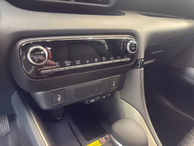 MAZDA 2 1.5 Hybrid 116 PS Homura