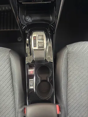 PEUGEOT 208 1.2 Hybrid 110 PS ALLURE PREMIUM AUTOMAT