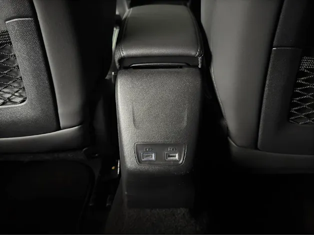 PEUGEOT 2008 1.2 Hybrid 145 PS GT