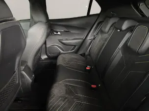 PEUGEOT 2008 1.2 Hybrid 145 PS GT