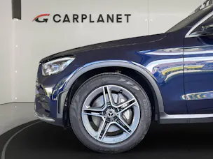 MERCEDES-BENZ GLC 300 AMG Line 4m