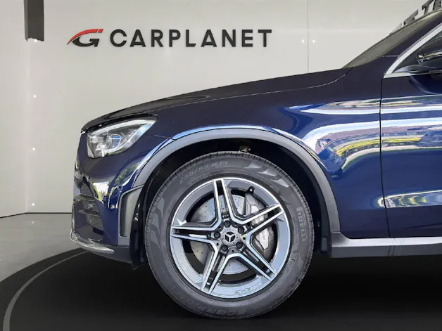 MERCEDES-BENZ GLC 300 AMG Line 4m