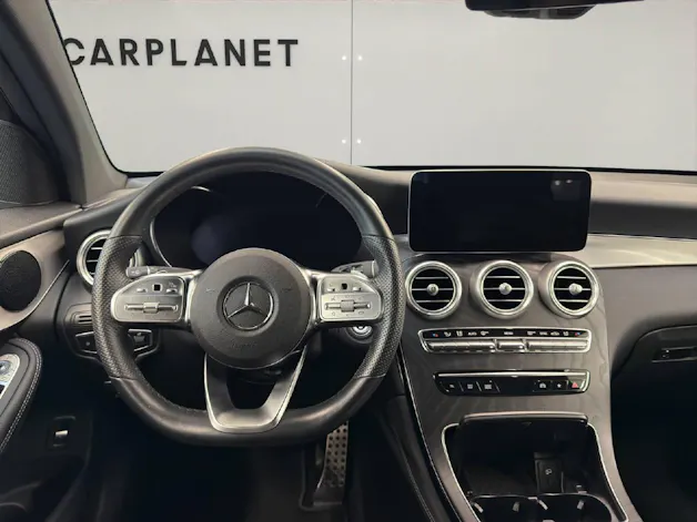 MERCEDES-BENZ GLC 300 AMG Line 4m