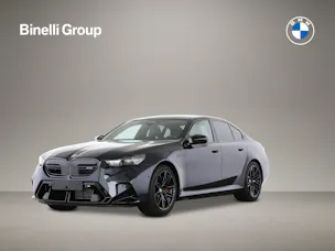 BMW M5 xDrive