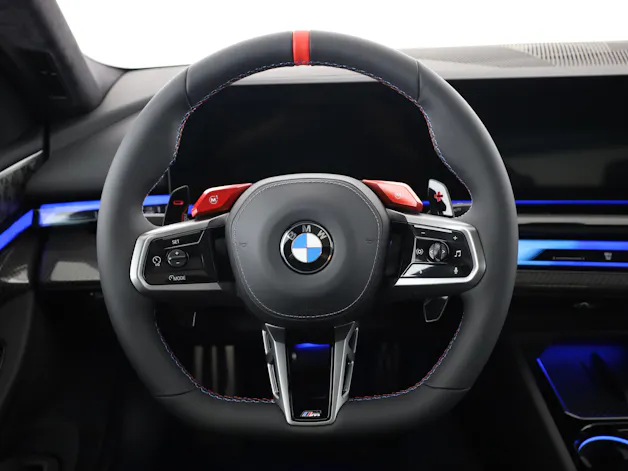 BMW M5 xDrive