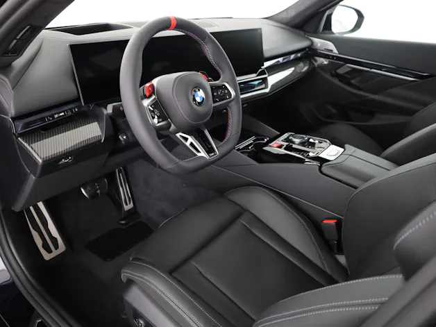 BMW M5 xDrive