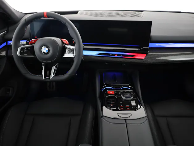 BMW M5 xDrive
