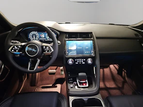 Fahrzeugbild JAGUAR E-Pace 1.5 T 270e R-Dynamic SE AWD