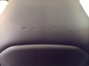MAZDA CX-6e Takumi