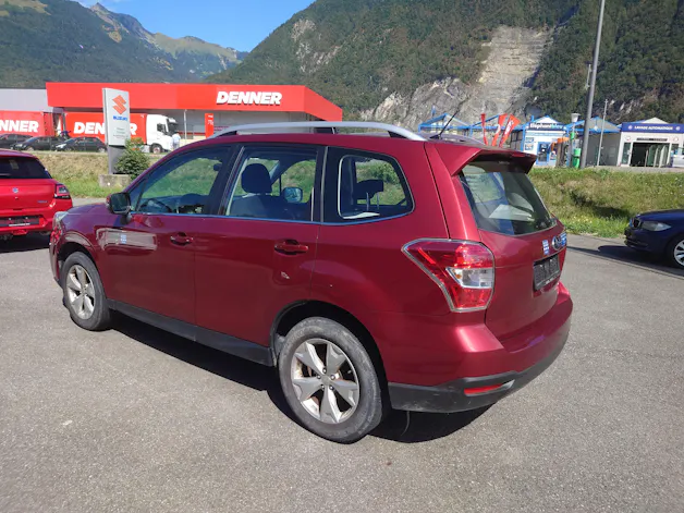 Subaru Forester Station 2.0 Swiss
