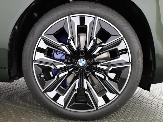 BMW X3 M50i