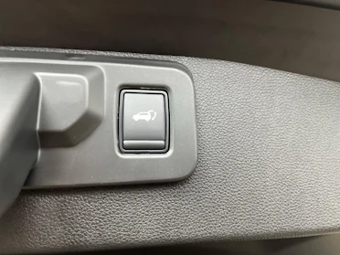 MITSUBISHI GRANDIS 13