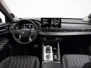 https://vehicle.imgix.net/4453127/14bc7e27-35ef-4de3-aeeb-0139f17862bf.jpg