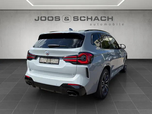 BMW X3 M40i