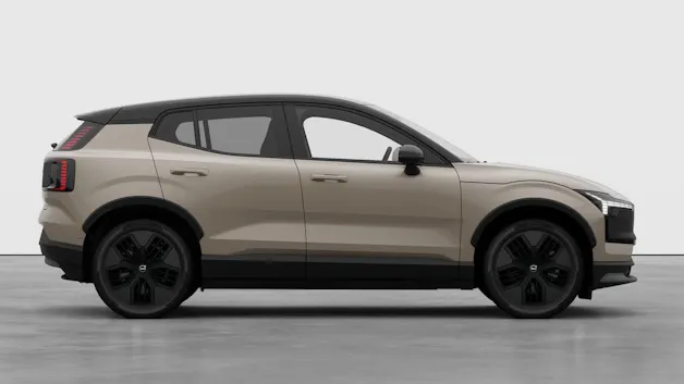 VOLVO EX30 CC P8 Ultra AWD