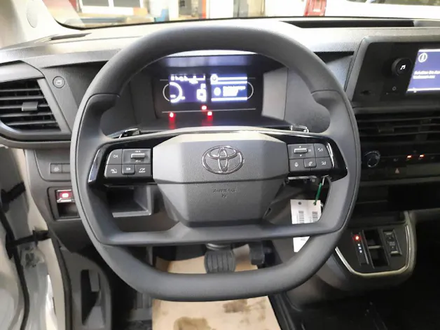 Toyota PROACE Van L1 75KWh Active