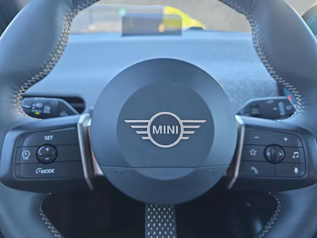 MINI Cooper SE J01 (CH)  ** 100 % électrique **