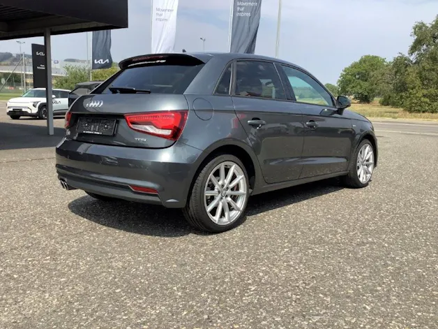 AUDI A1 Sportback 1.4 TFSI Sport