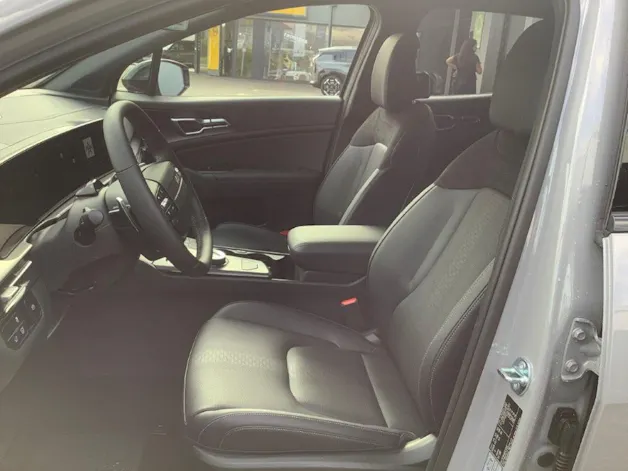 Kia Sportage 1.6 T-GDi Hybrid Black Edition
