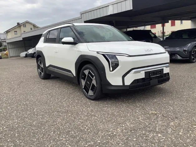Kia EV3 81 kWh Earth+