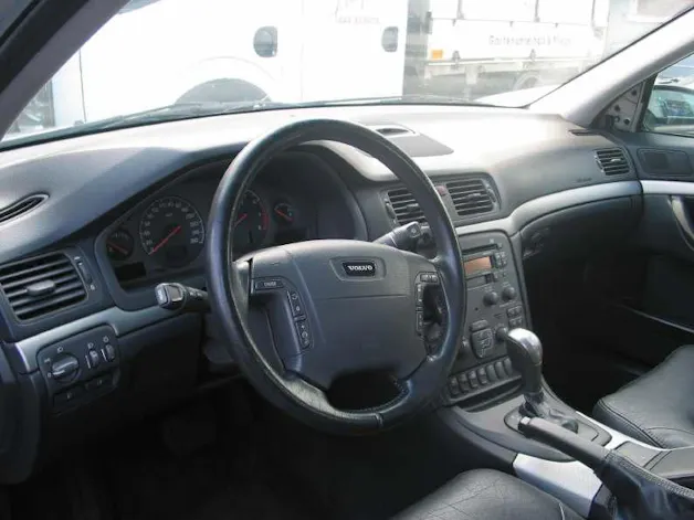 VOLVO S80 2.8 T6