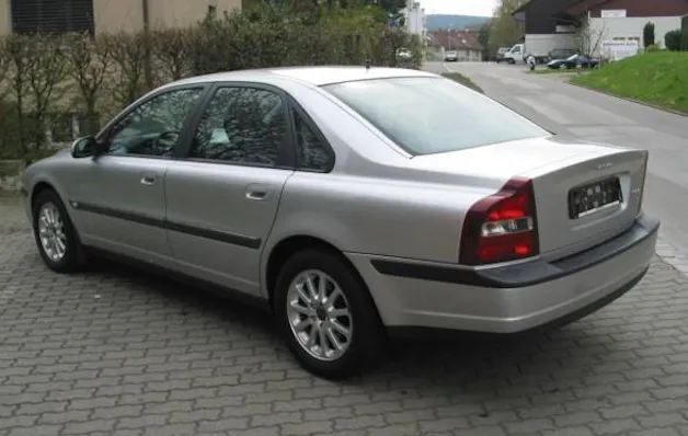 VOLVO S80 2.8 T6