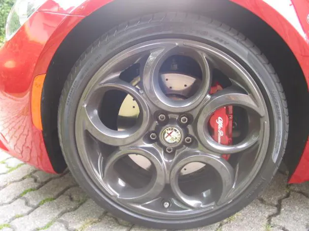 ALFA ROMEO 4C Spider 1750 TBi