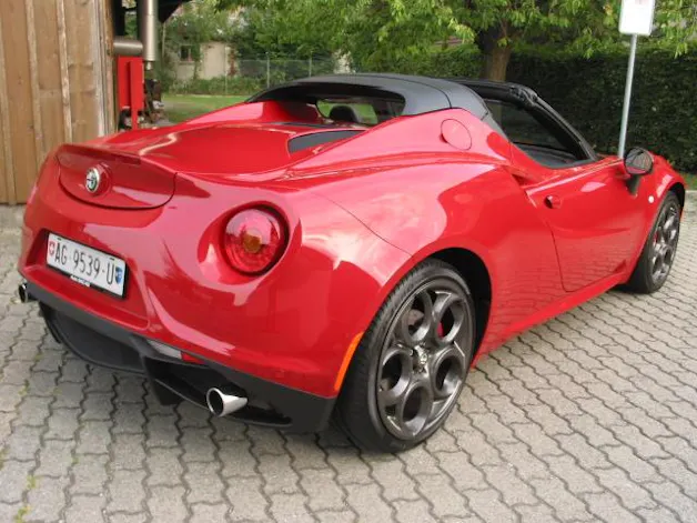 ALFA ROMEO 4C Spider 1750 TBi
