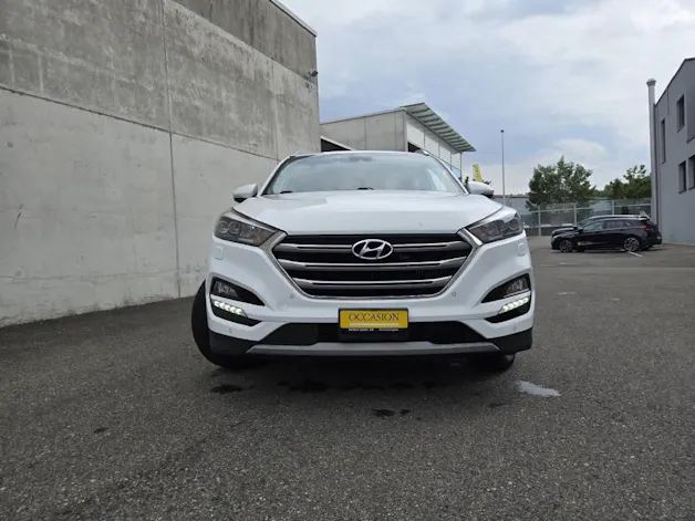 HYUNDAI Tucson 2.0 CRDi Plena 4WD