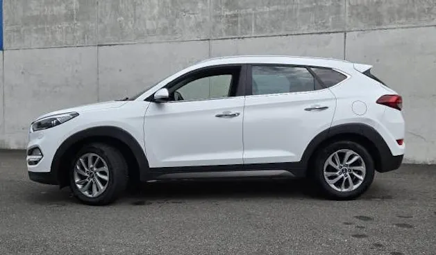 HYUNDAI Tucson 2.0 CRDi Plena 4WD
