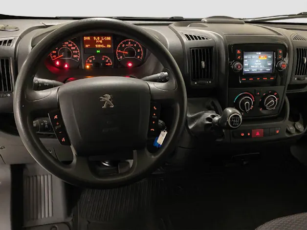 PEUGEOT Boxer Kaw. 335 L3H2 2.2 BlueHDi 140 PS Premium S/S