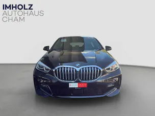 BMW 120d xDrive SAG