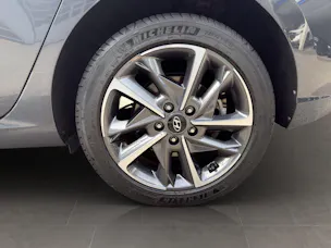 HYUNDAI i30 1.5 T-GDi Vertex