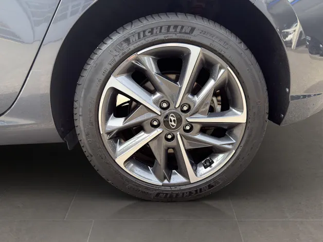 HYUNDAI i30 1.5 T-GDi Vertex