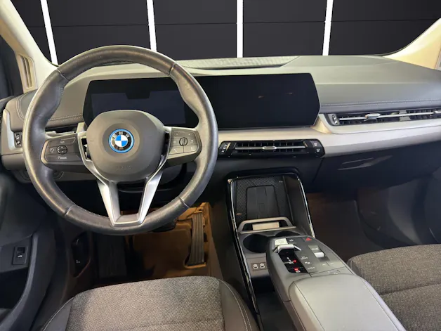 BMW 225e xDrive Active Tourer