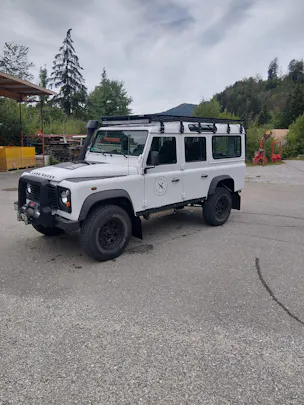 Land Rover Defender 110 2.4 Tdi SW