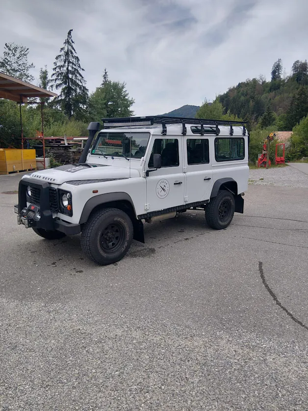 Land Rover Defender 110 2.4 Tdi SW