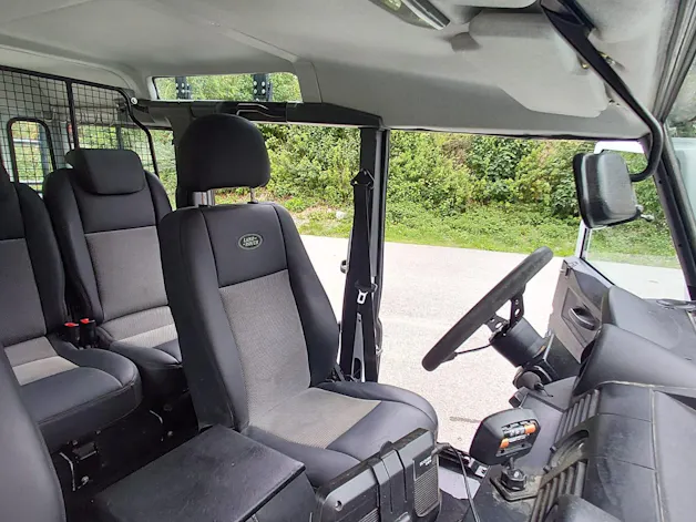 Land Rover Defender 110 2.4 Tdi SW