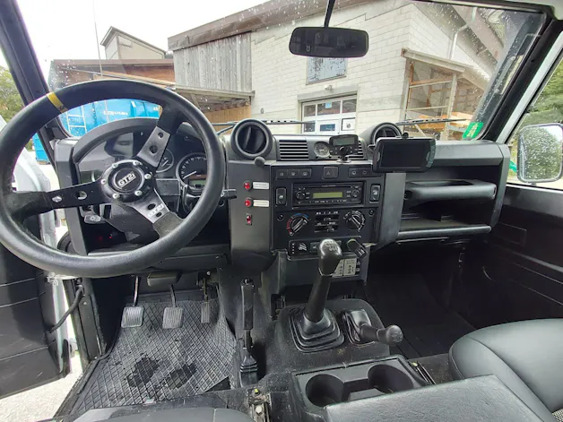 Land Rover Defender 110 2.4 Tdi SW