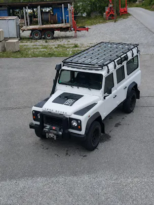 Land Rover Defender 110 2.4 Tdi SW