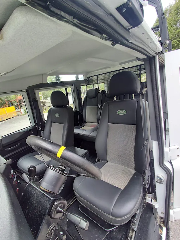 Land Rover Defender 110 2.4 Tdi SW