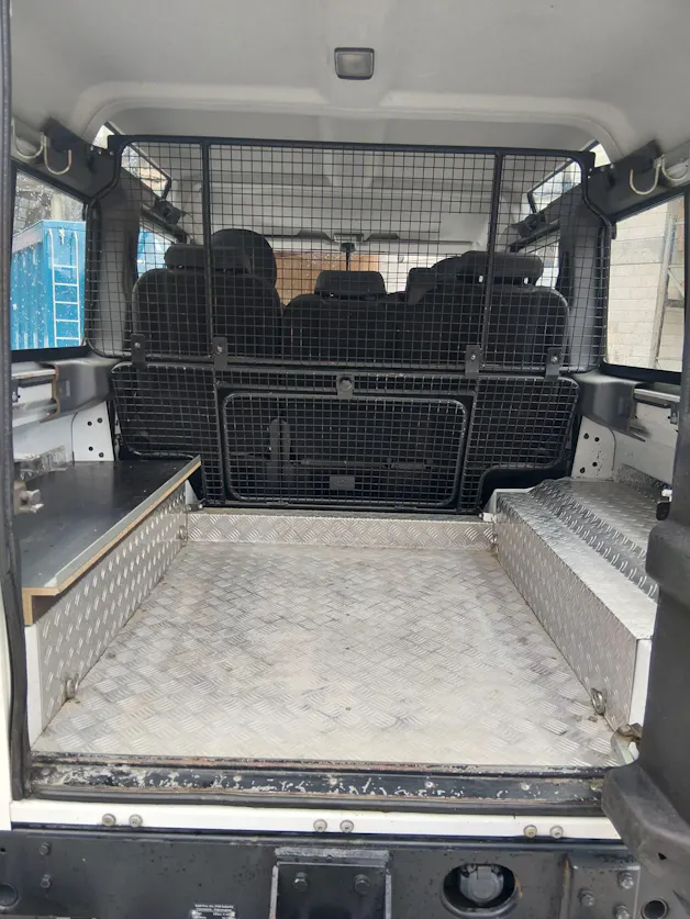 Land Rover Defender 110 2.4 Tdi SW