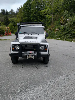 Land Rover Defender 110 2.4 Tdi SW